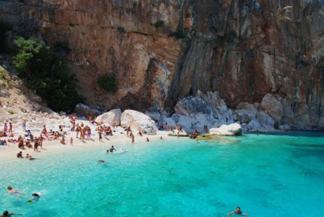 sardynia-calamariolu-rezerwacjarejsow-zatoka-orosei