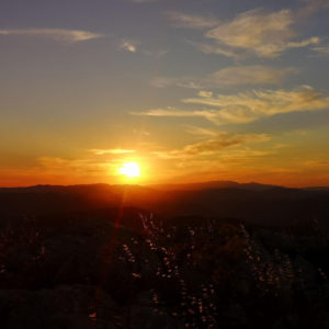 sardynia montalbo siniscola baronia sunset trek wycieczki przewodnik