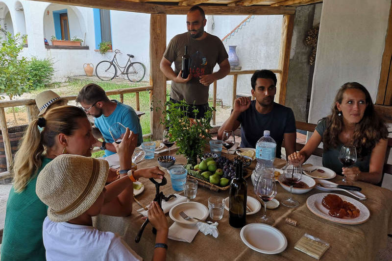 sardynia siniscola baronia degustacja aperitif winnica la caletta wycieczki beata garmcarska tentadore
