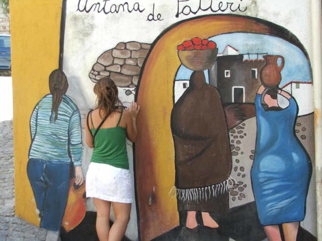 Mural przy fontannie